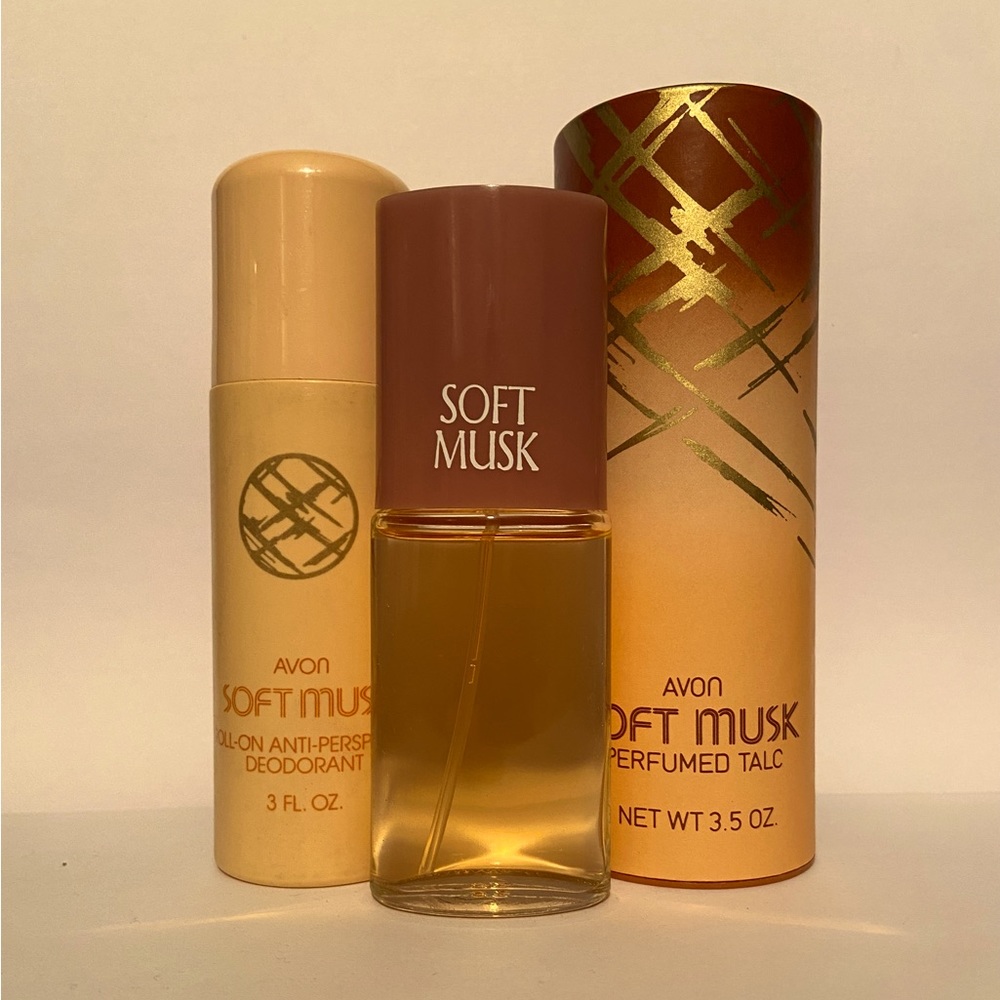 Avon Soft Musk cologne spray with perfumed talc + large deodorant